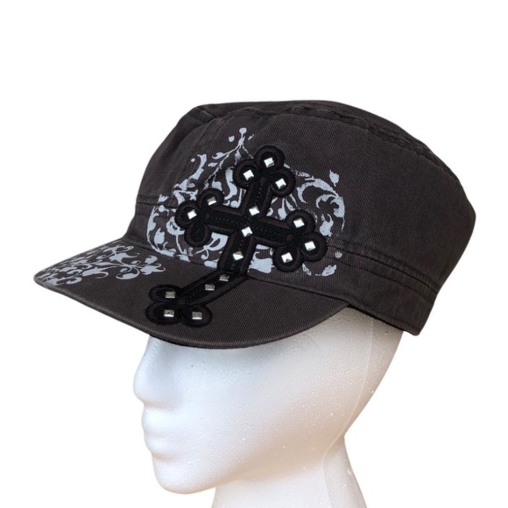 Women’s Gray Brown Black Embellish Studs‎ Patch Cross Elastic Back Lined Cap M/L